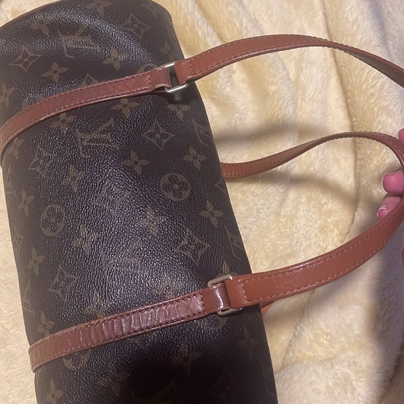 LV MONOGRAM PAPILLON VINTAGE BAG WITH LOCK AND KEY#302 AND LV PAPER CARD HOLDER! - Picture 7 of 15
